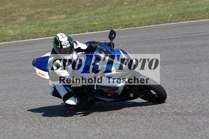 /Archiv-2022/05 04.04.2022 Plüss Moto Sport ADR/Einsteiger/82